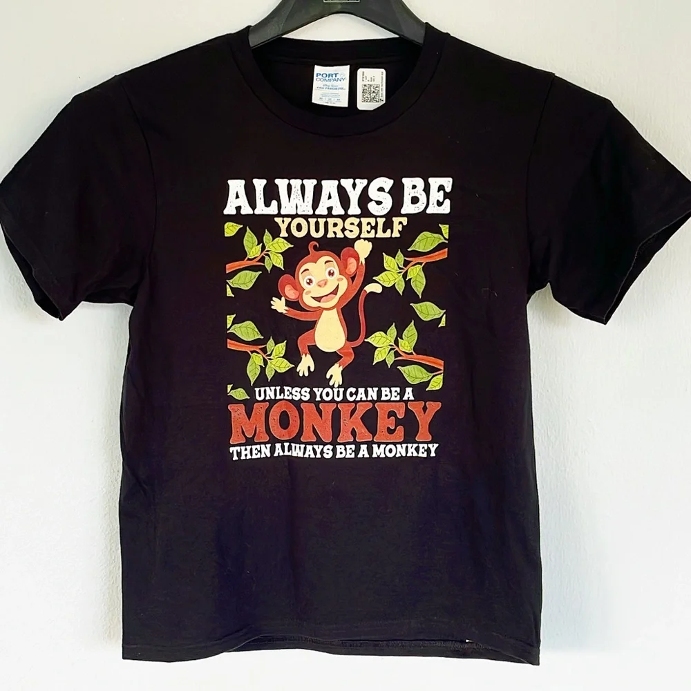 Always Be Yourself kid’s black monkey graphic print tee size medium
